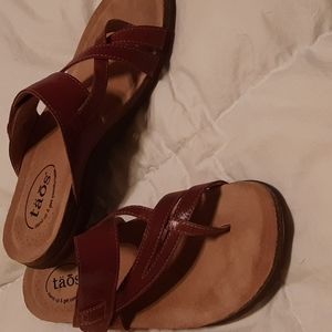 Taos leather sandals, 'Perfect' size 8